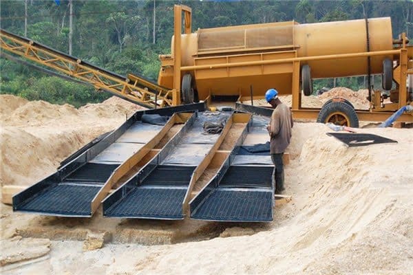Gold Mining Trommel Screen and Sluice Box