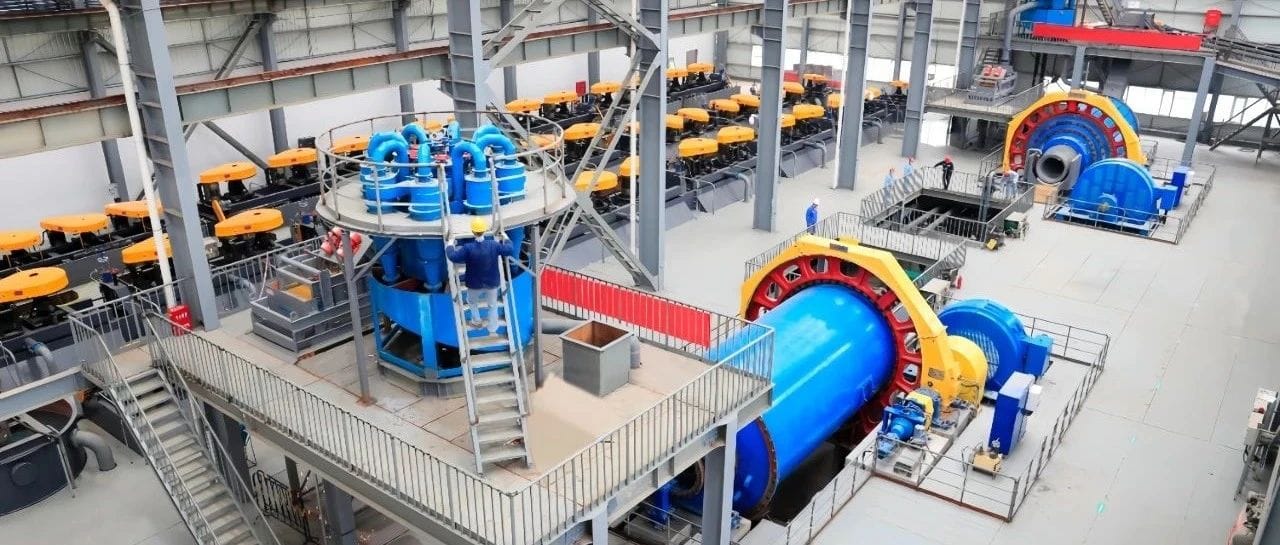 How Industrial Penetrating Oils Extend the Life of Plant Machinery How Industrial Penetrating Oils Extend the Life of Plant Machinery